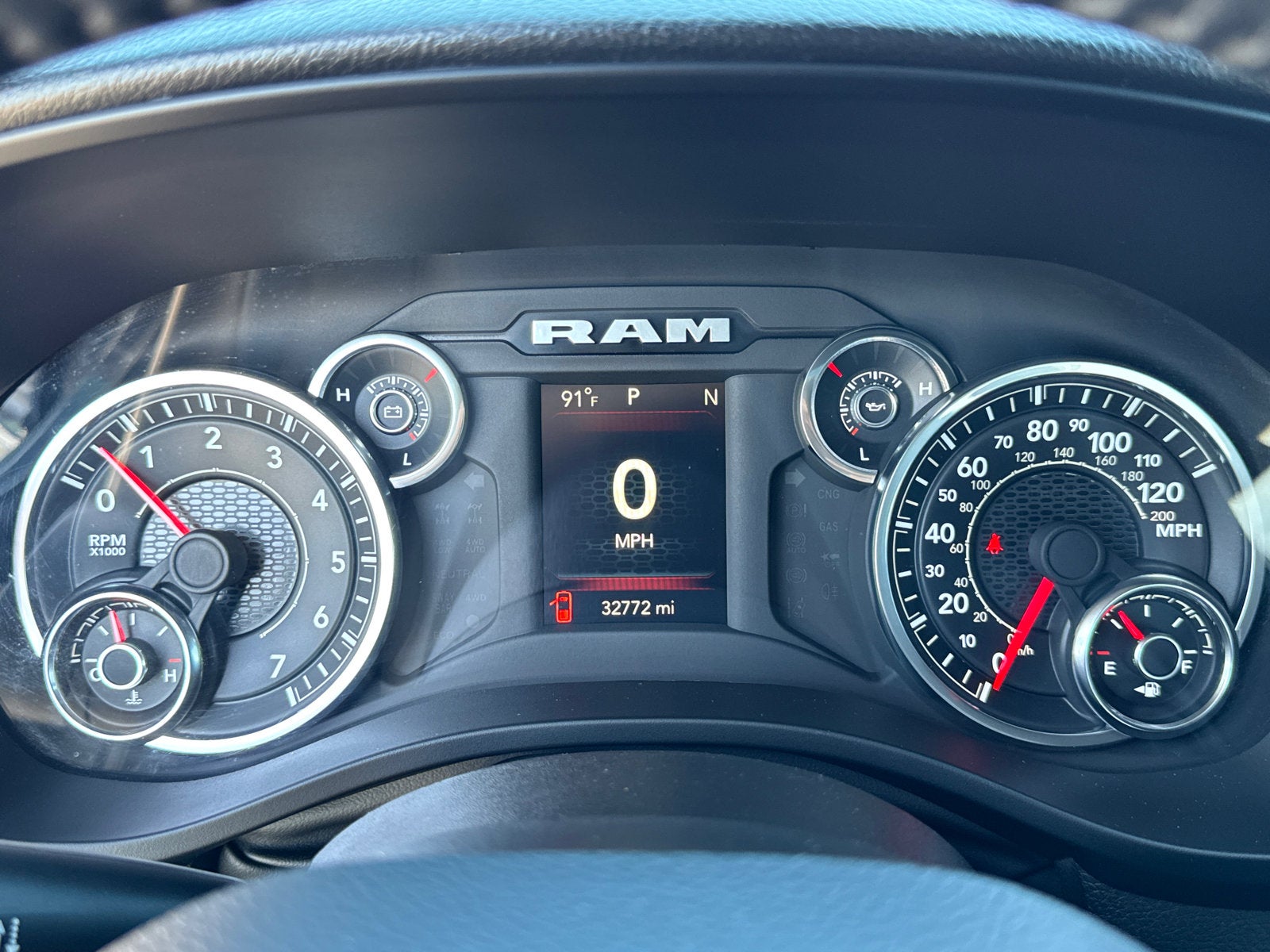 2023 RAM 1500 Big Horn Crew Cab 4x2 5'7" Box