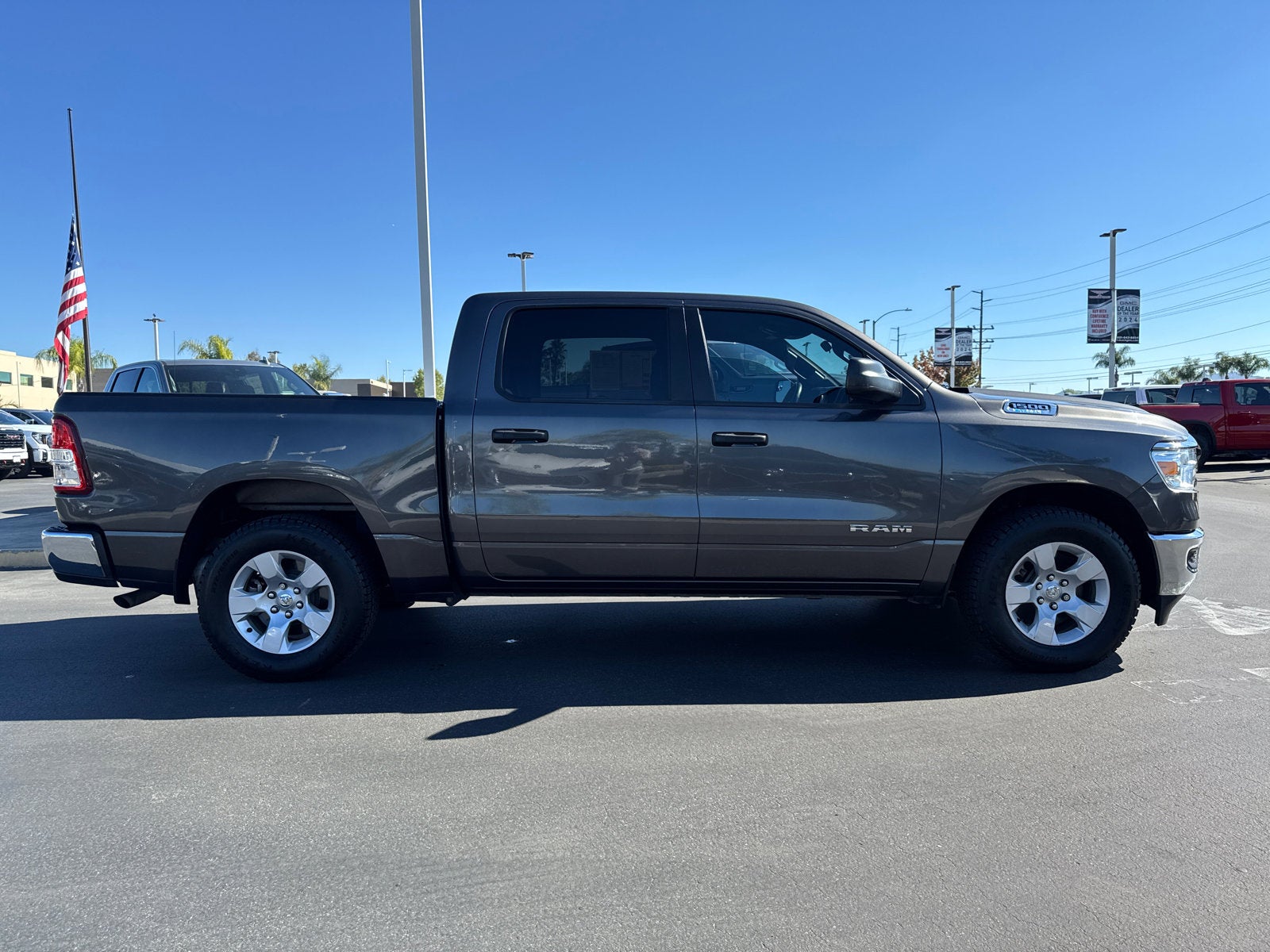 2023 RAM 1500 Big Horn Crew Cab 4x2 5'7" Box