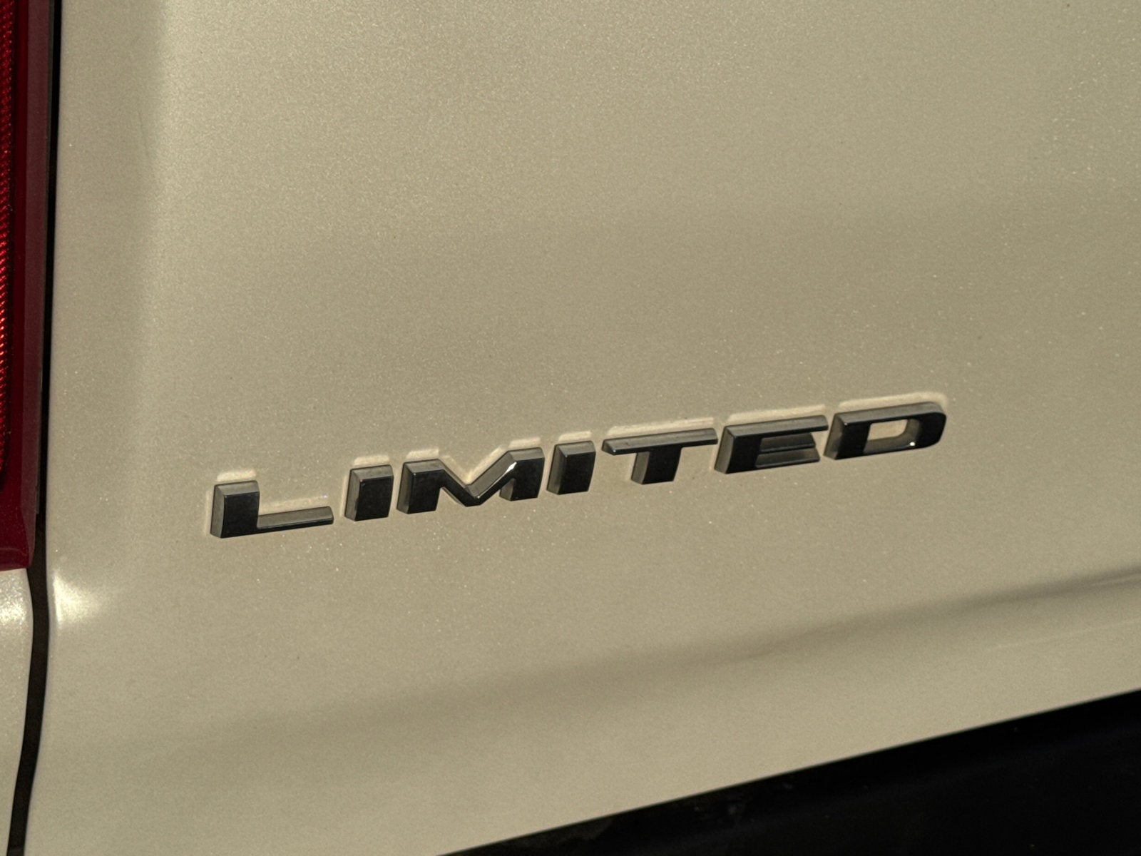 2023 RAM 1500 Limited Crew Cab 4x4 5'7" Box