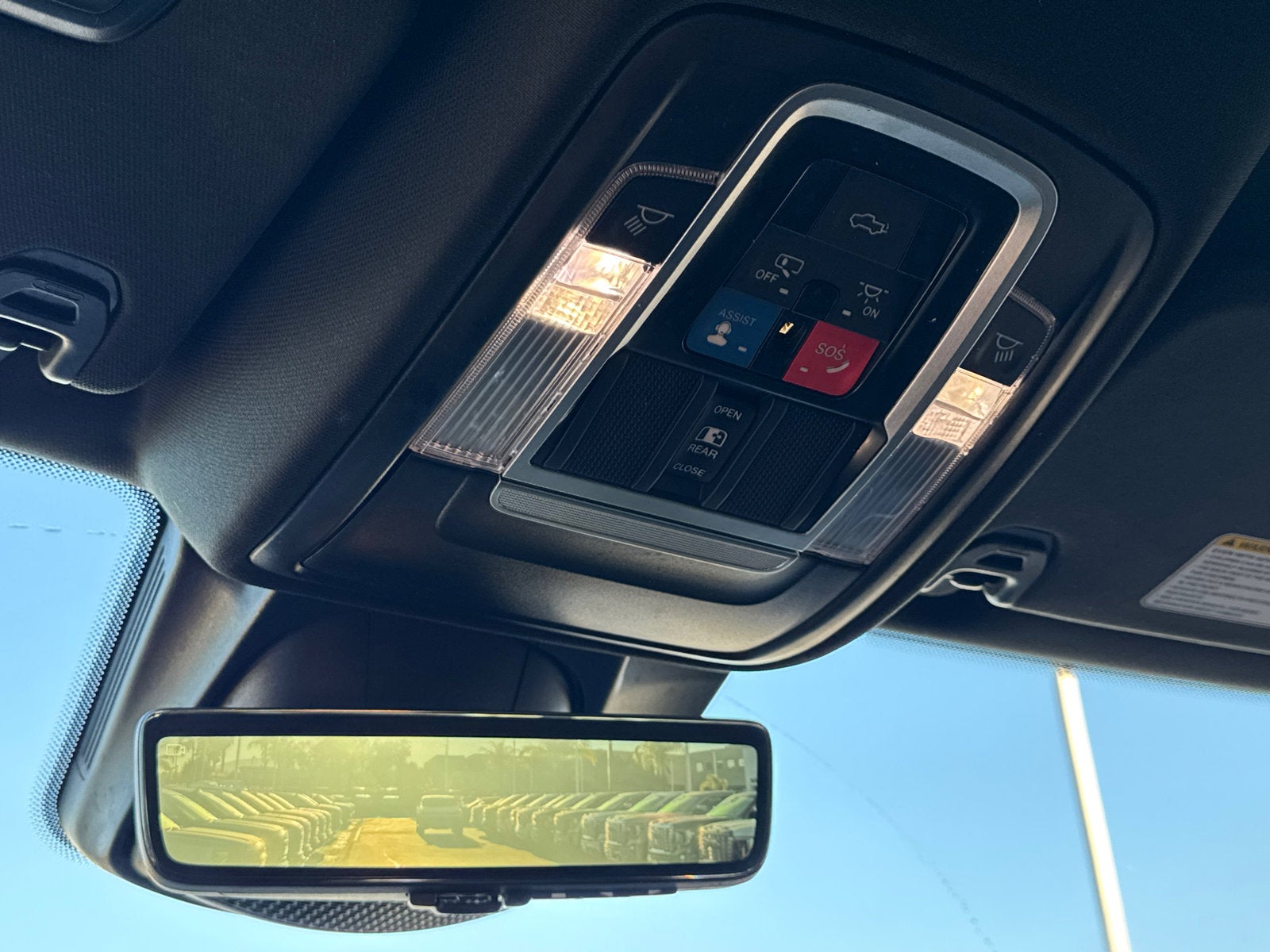 2023 RAM 1500 Limited Crew Cab 4x4 5'7" Box