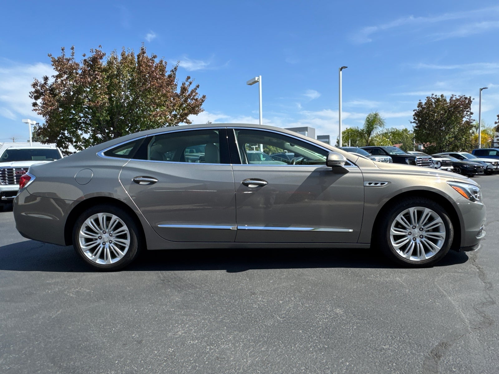 2019 Buick LaCrosse Essence