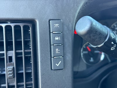 2025 GMC Savana Cutaway 3500 1WT