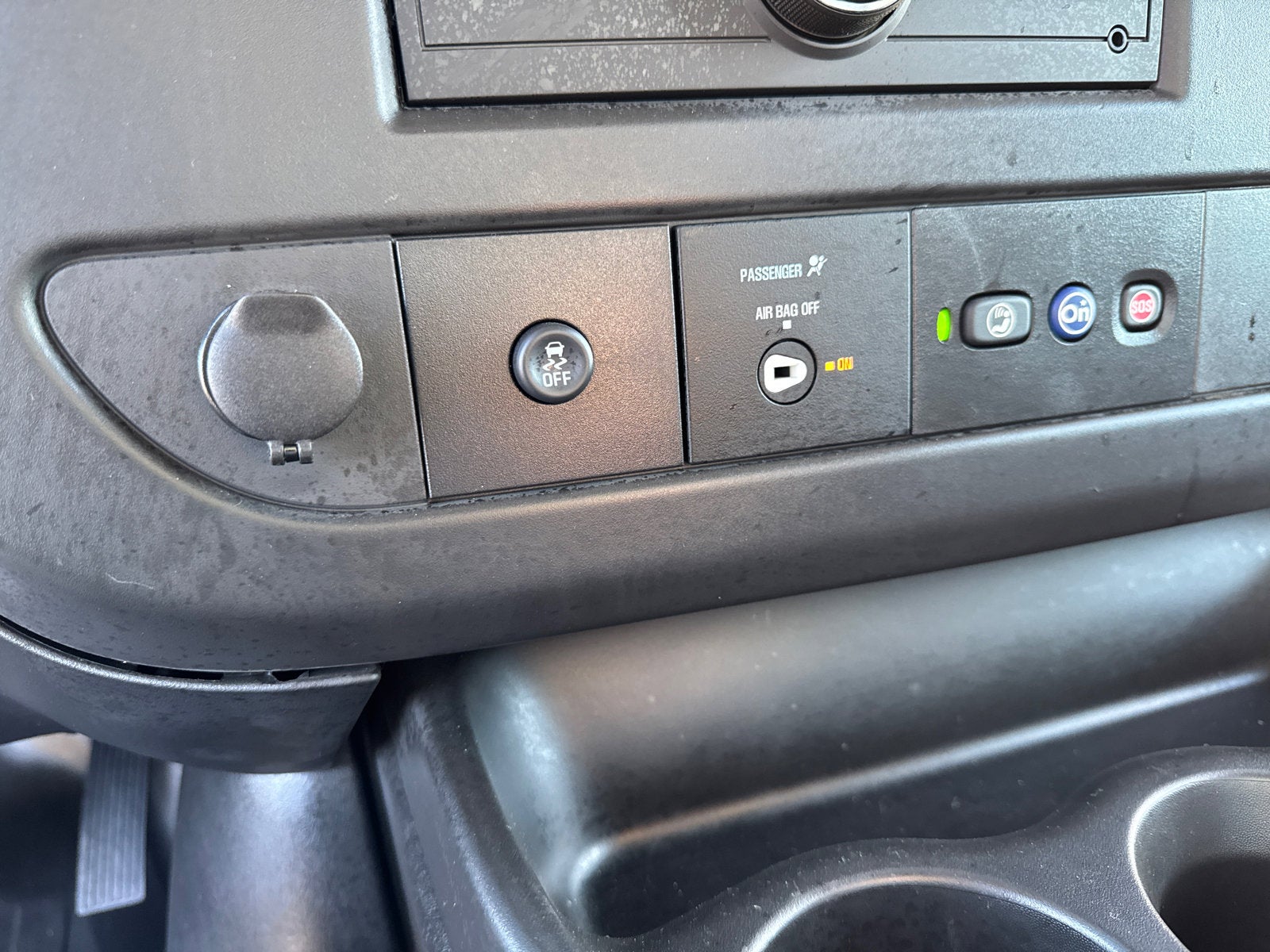 2025 GMC Savana Cutaway 3500 1WT