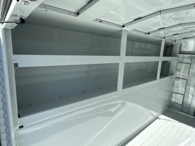 2025 GMC Savana Cutaway 3500 1WT