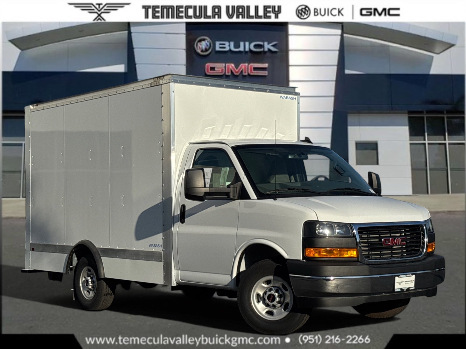 2025 GMC Savana Cutaway 3500 1WT