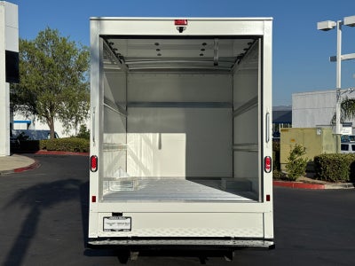 2025 GMC Savana Cutaway 3500 1WT