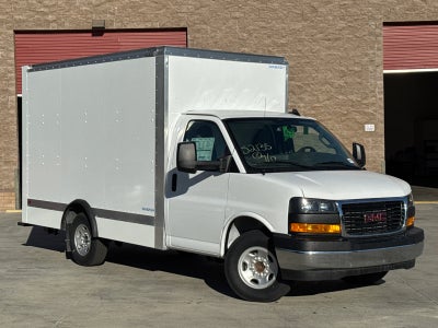 2025 GMC Savana Cutaway 3500 1WT
