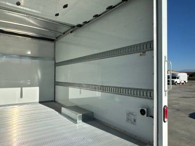 2025 GMC Savana Cutaway 3500 1WT