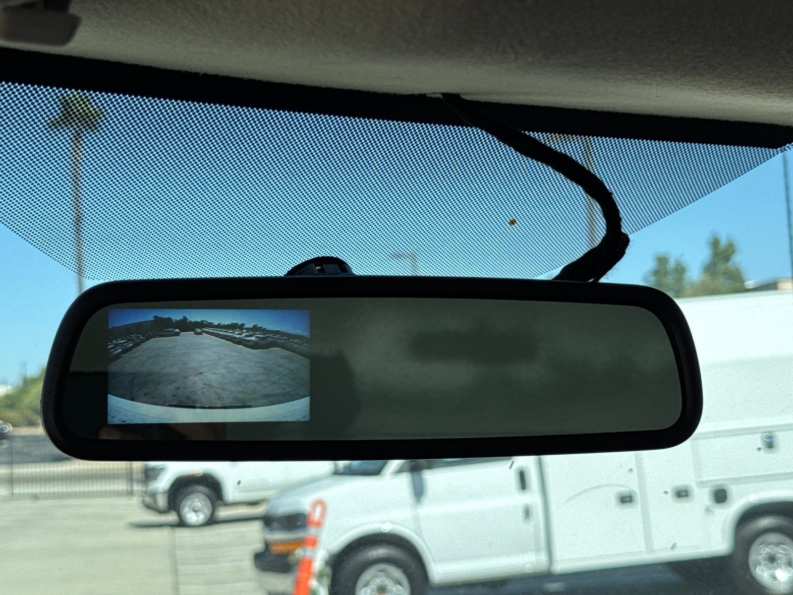 2025 GMC Savana Cutaway 3500 1WT