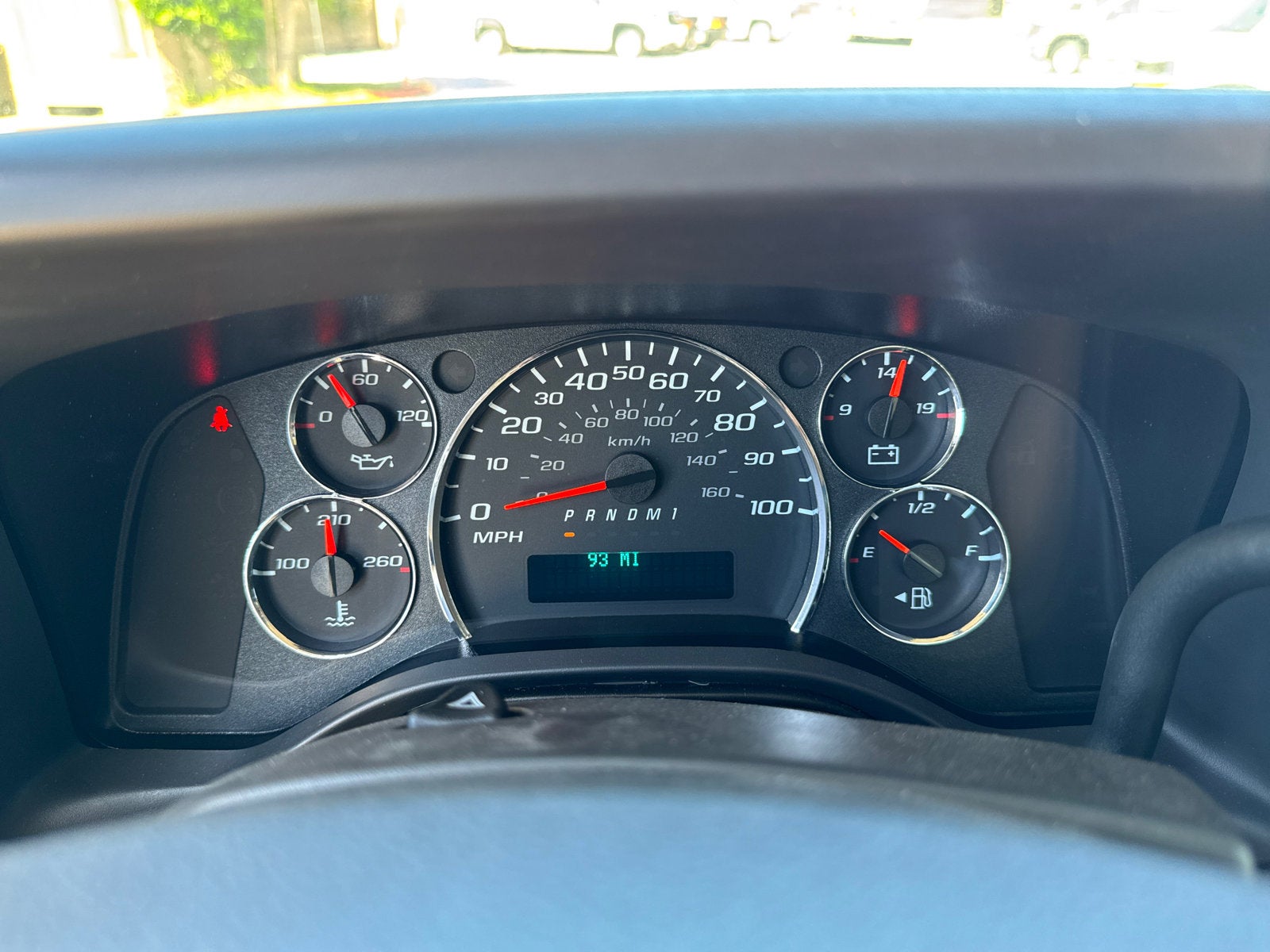 2025 GMC Savana Cutaway 3500 1WT