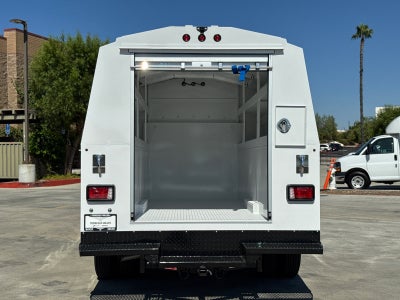 2025 GMC Savana Cutaway 3500 1WT