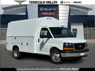 2025 GMC Savana Cutaway 3500 1WT