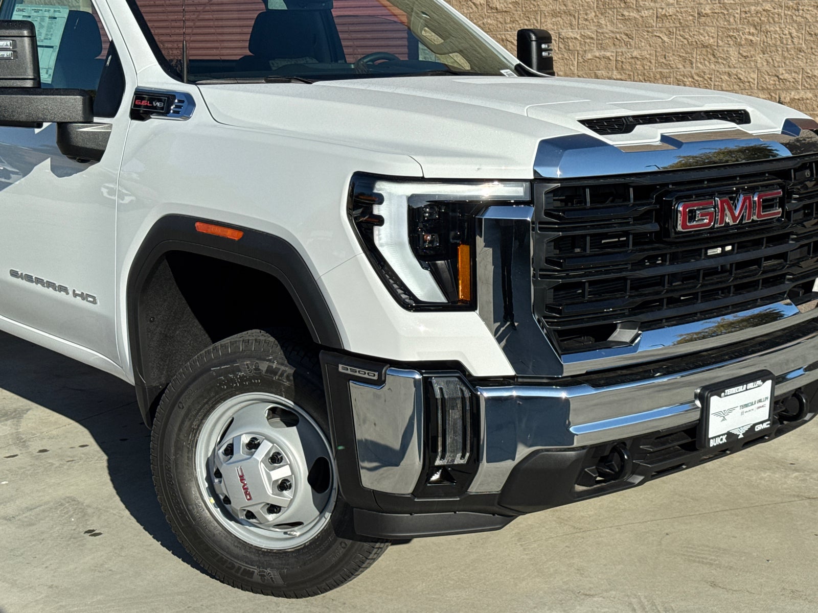 2026 GMC Sierra 3500 HD Chassis Cab Pro