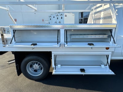 2026 GMC Sierra 3500 HD Chassis Cab Pro
