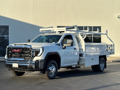 2026 GMC Sierra 3500 HD Chassis Cab Pro