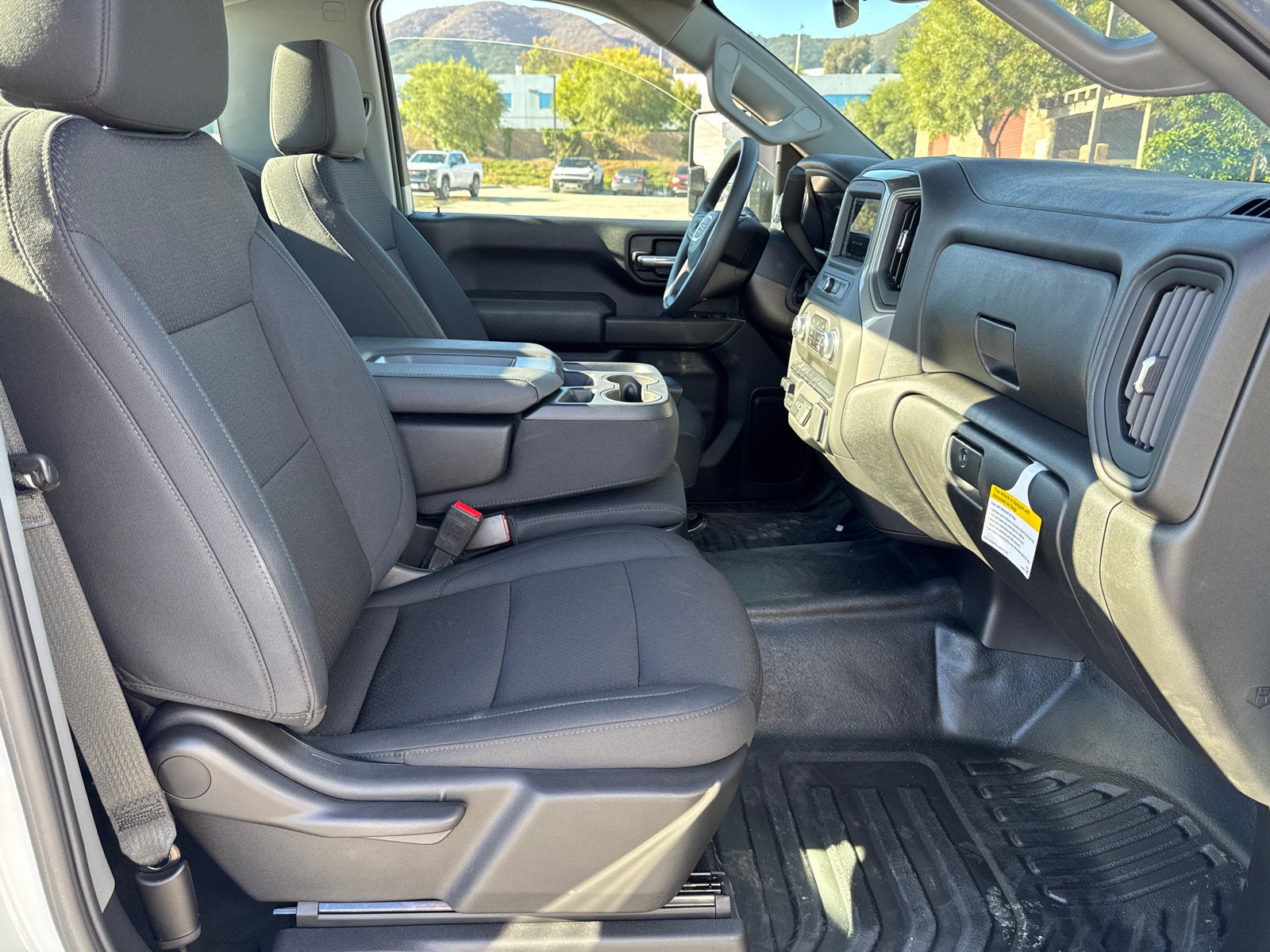 2025 GMC Sierra 3500 HD Chassis Cab Pro