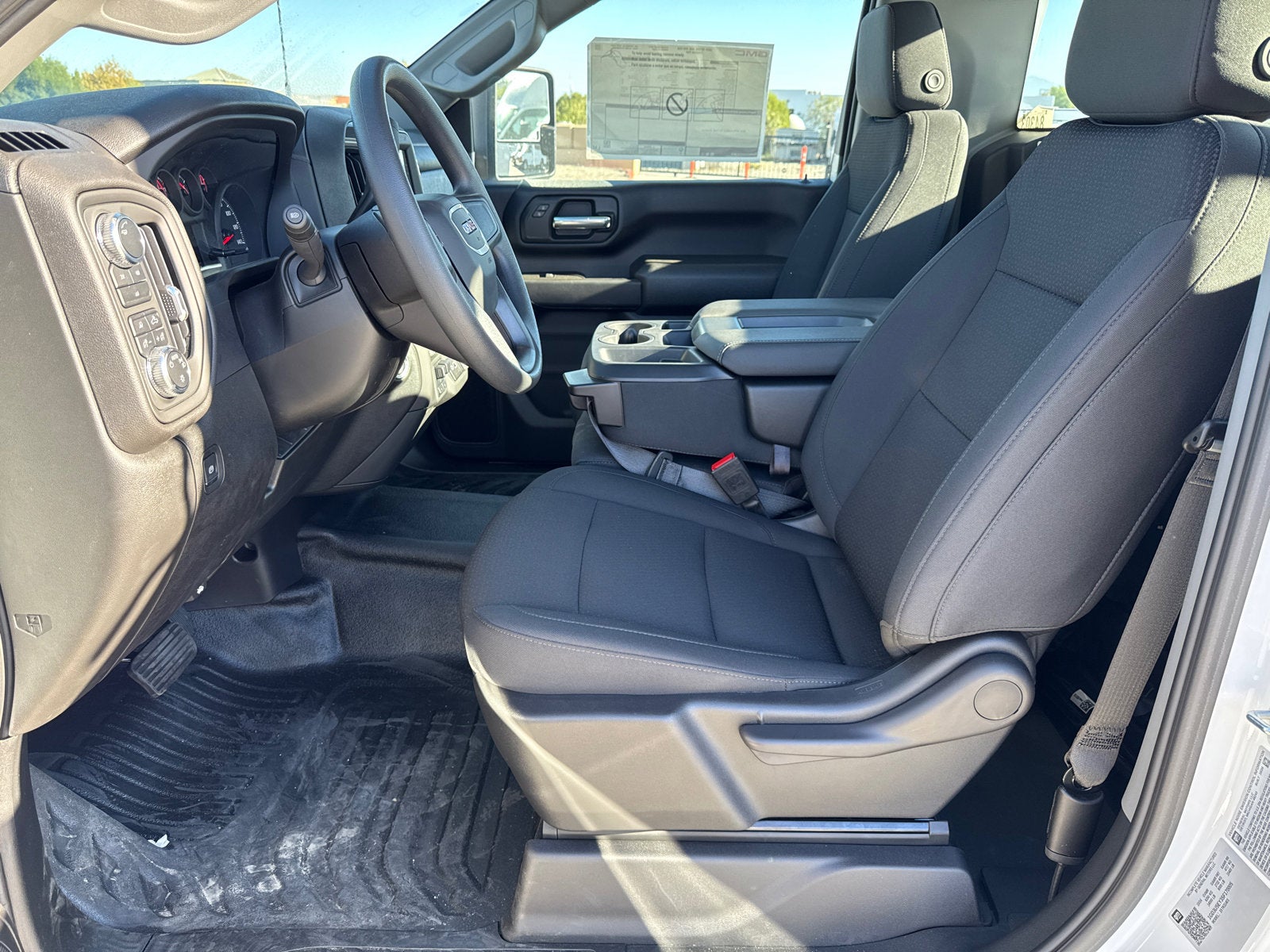 2025 GMC Sierra 3500 HD Chassis Cab Pro