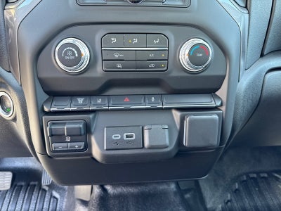 2025 GMC Sierra 3500 HD Chassis Cab Pro