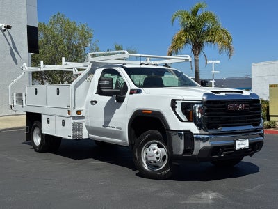 2025 GMC Sierra 3500 HD Chassis Cab Pro