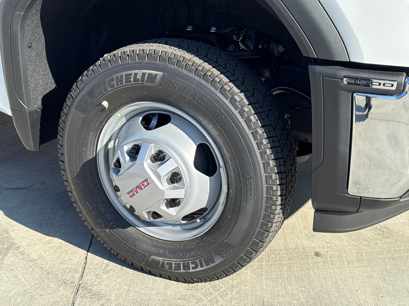 2026 GMC Sierra 3500 HD Chassis Cab Pro