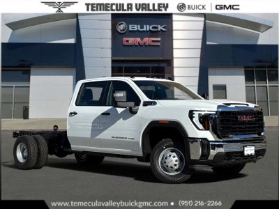 2026 GMC Sierra 3500 HD Chassis Cab Pro