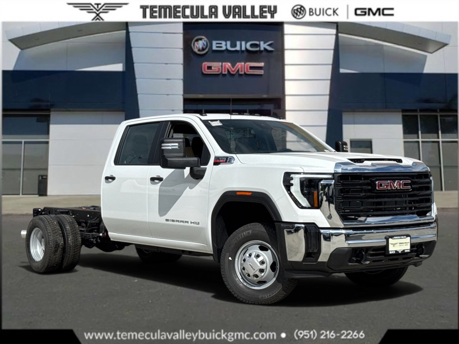 2026 GMC Sierra 3500 HD Chassis Cab Pro — photo 1 of 24