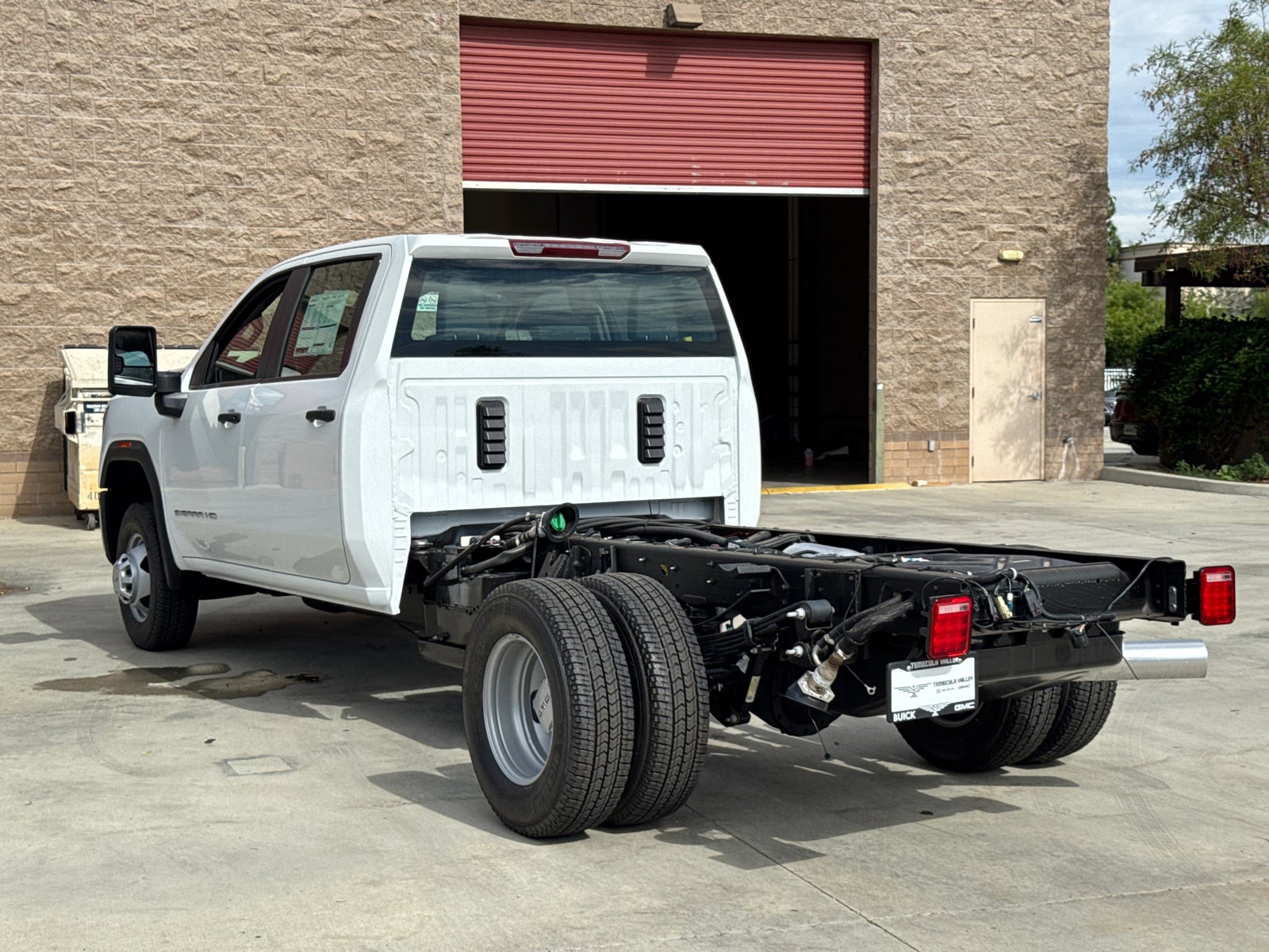 2026 GMC Sierra 3500 HD Chassis Cab Pro
