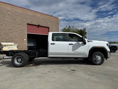2026 GMC Sierra 3500 HD Chassis Cab Pro