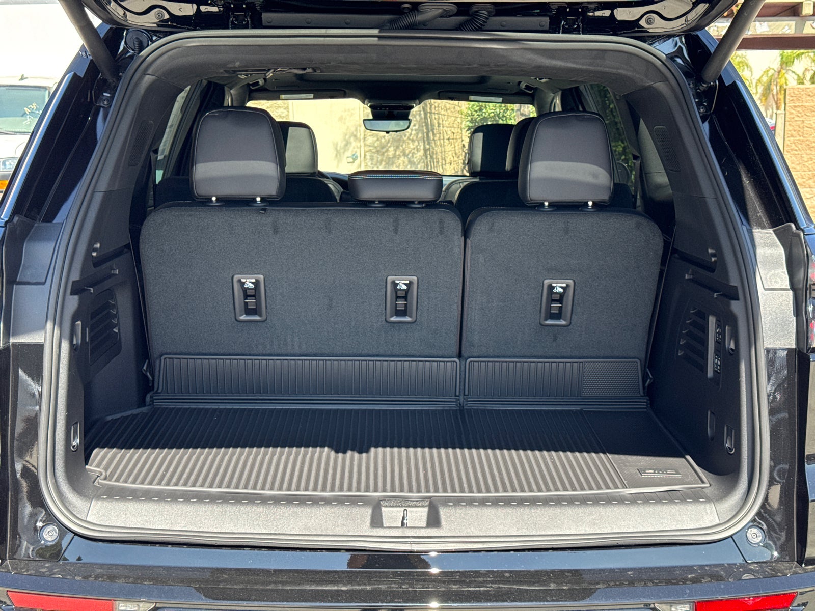 2027 GMC Acadia Denali Ultimate
