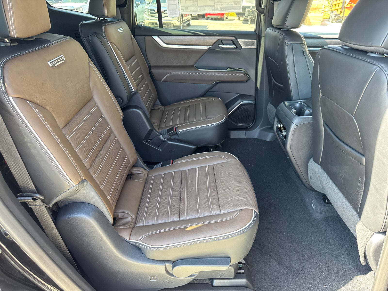 2027 GMC Acadia Denali Ultimate