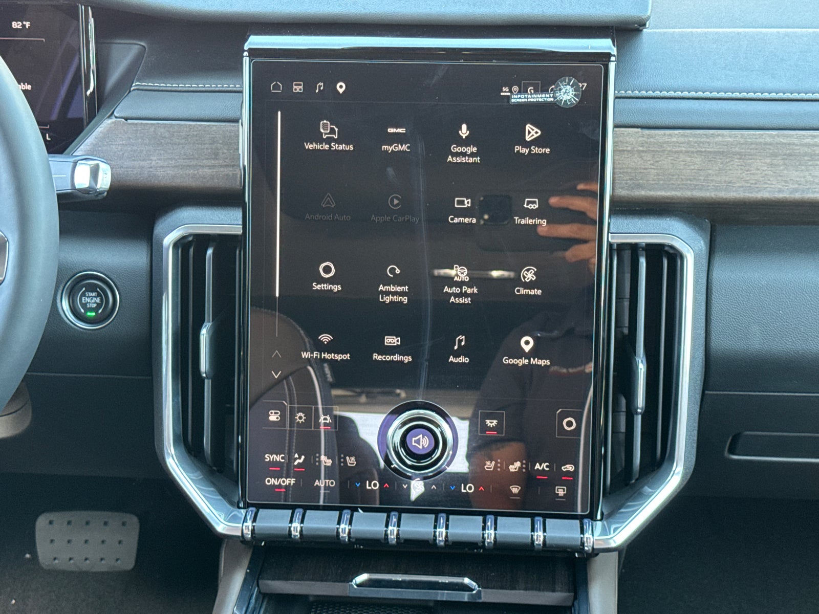 2027 GMC Acadia Denali Ultimate