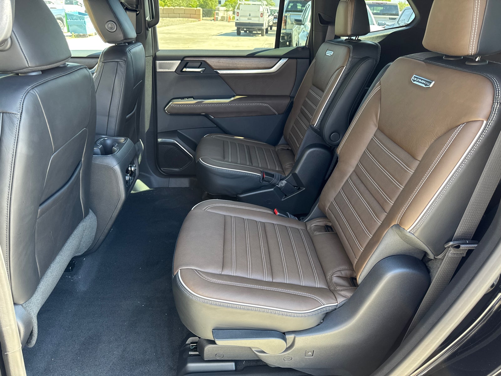 2027 GMC Acadia Denali Ultimate