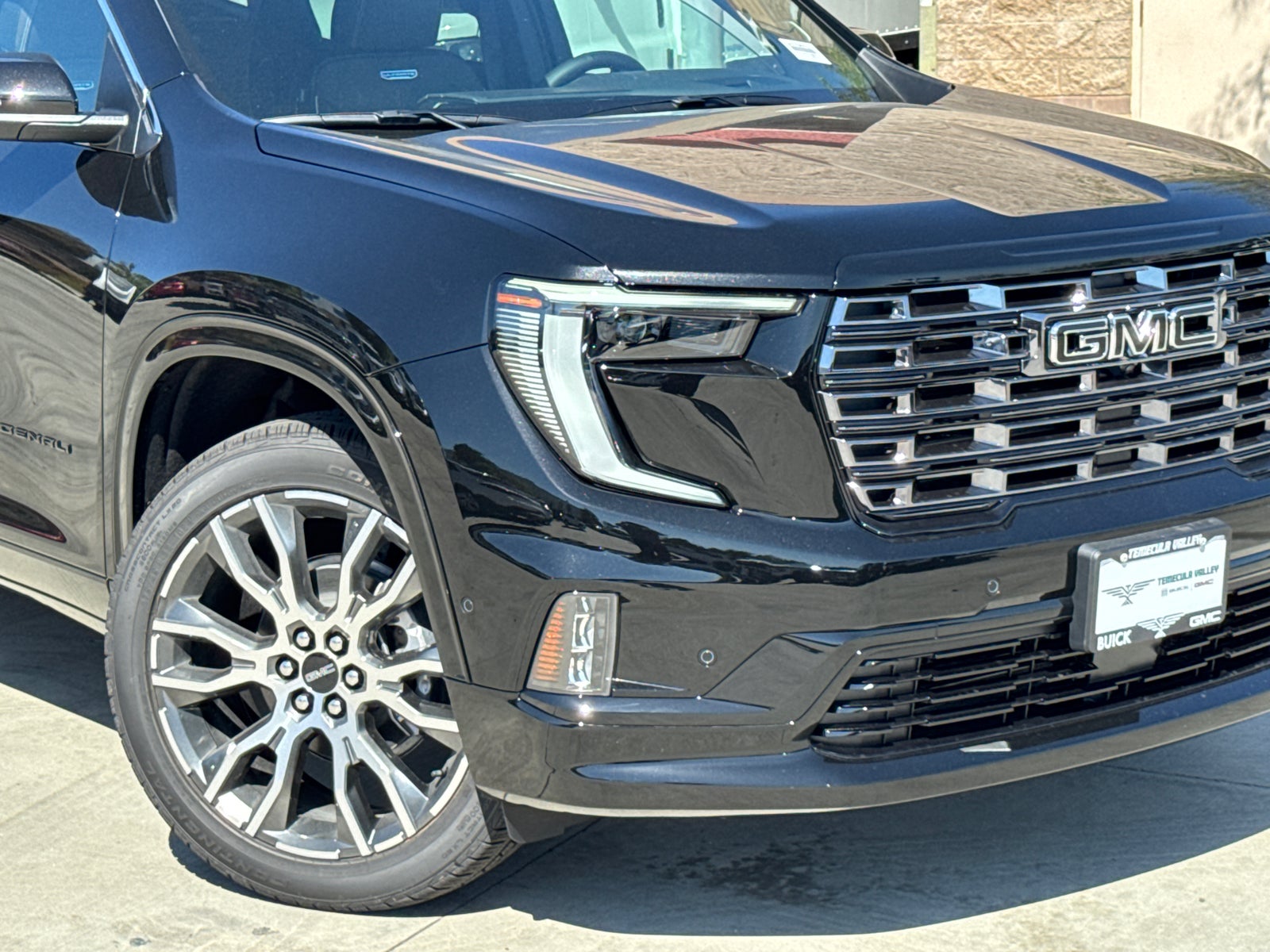 2027 GMC Acadia Denali Ultimate