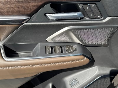 2027 GMC Acadia Denali Ultimate