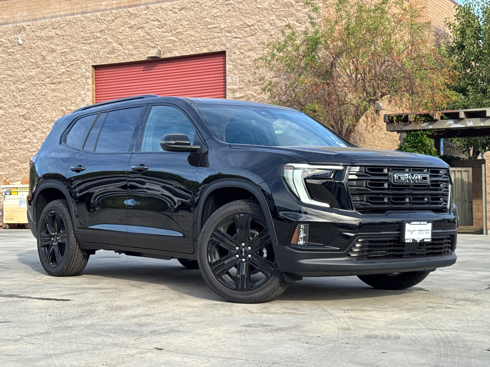 2027 GMC Acadia Elevation