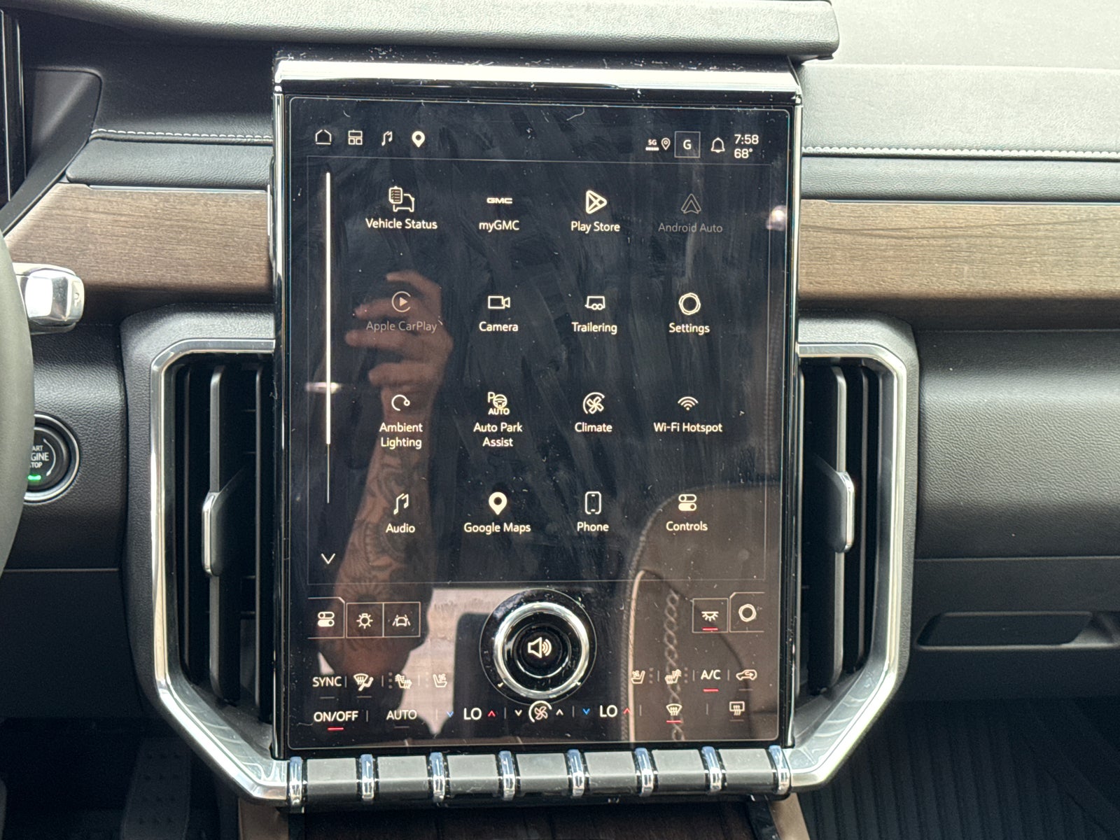 2026 GMC Acadia Denali Ultimate