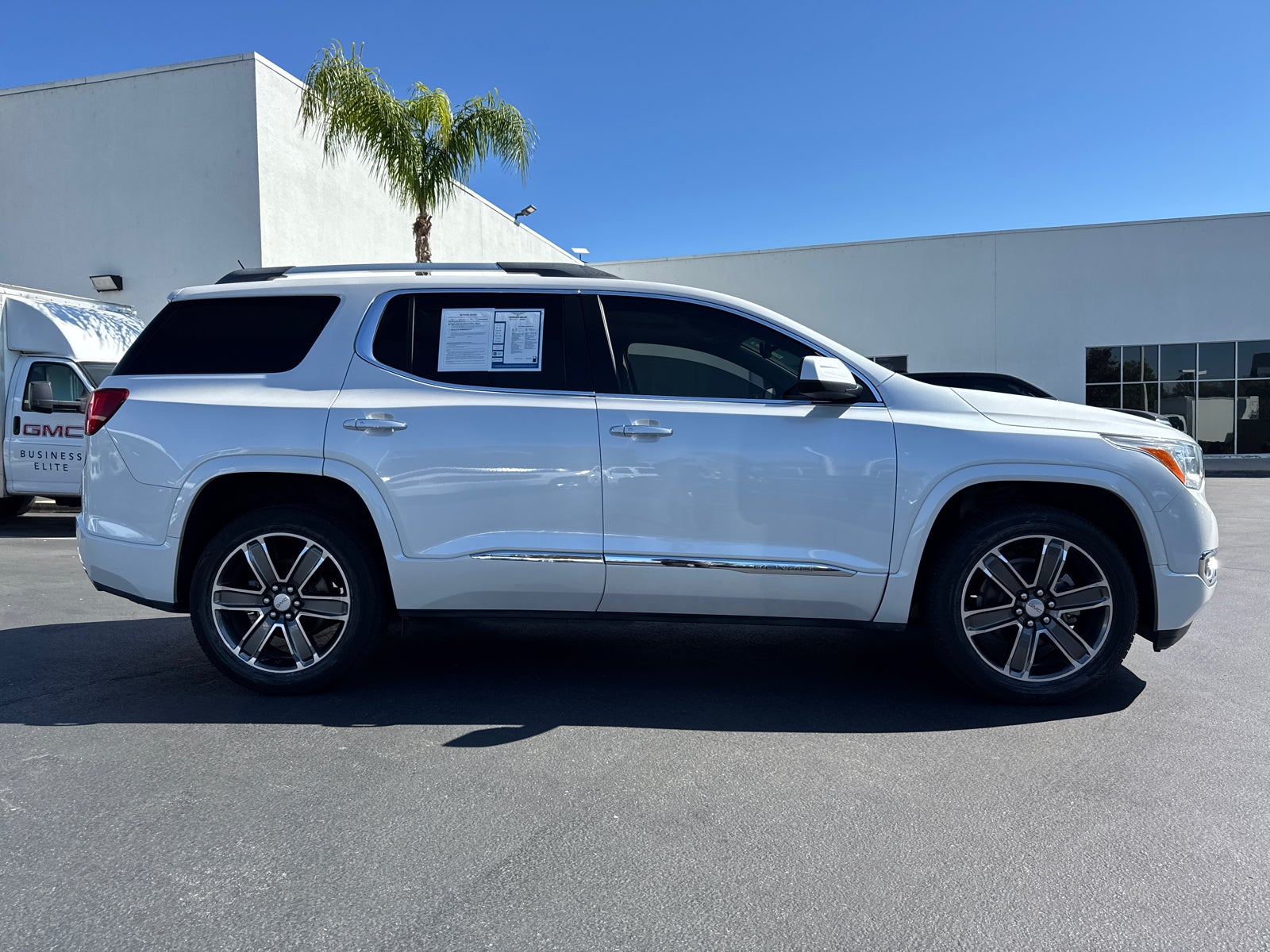 2017 GMC Acadia Denali