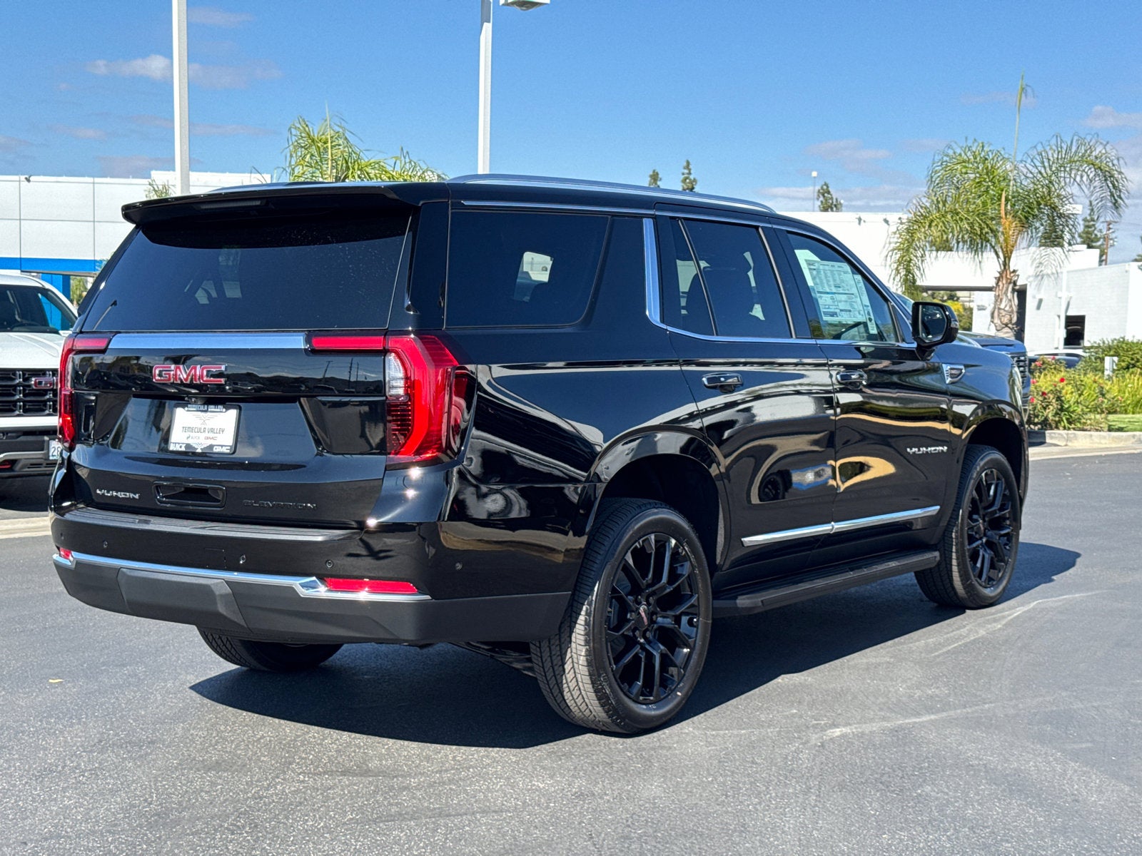 2026 GMC Yukon Elevation