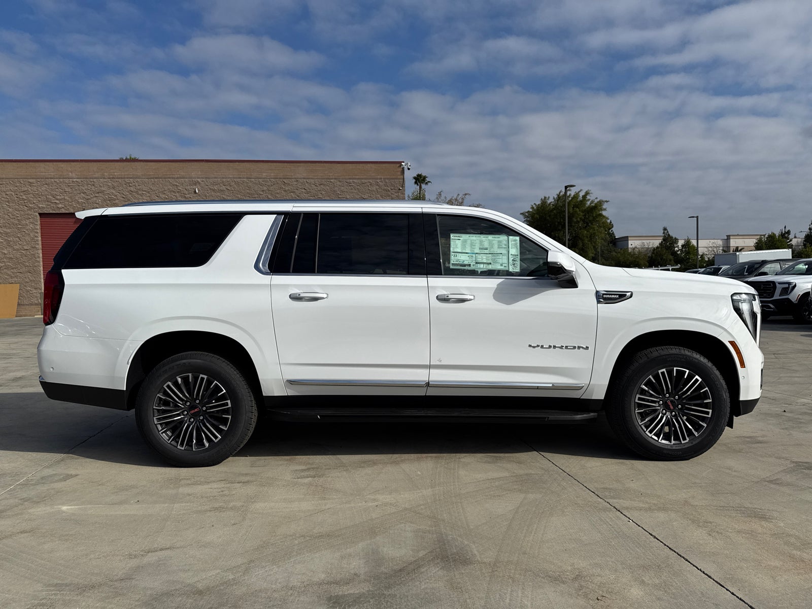 2026 GMC Yukon XL Elevation
