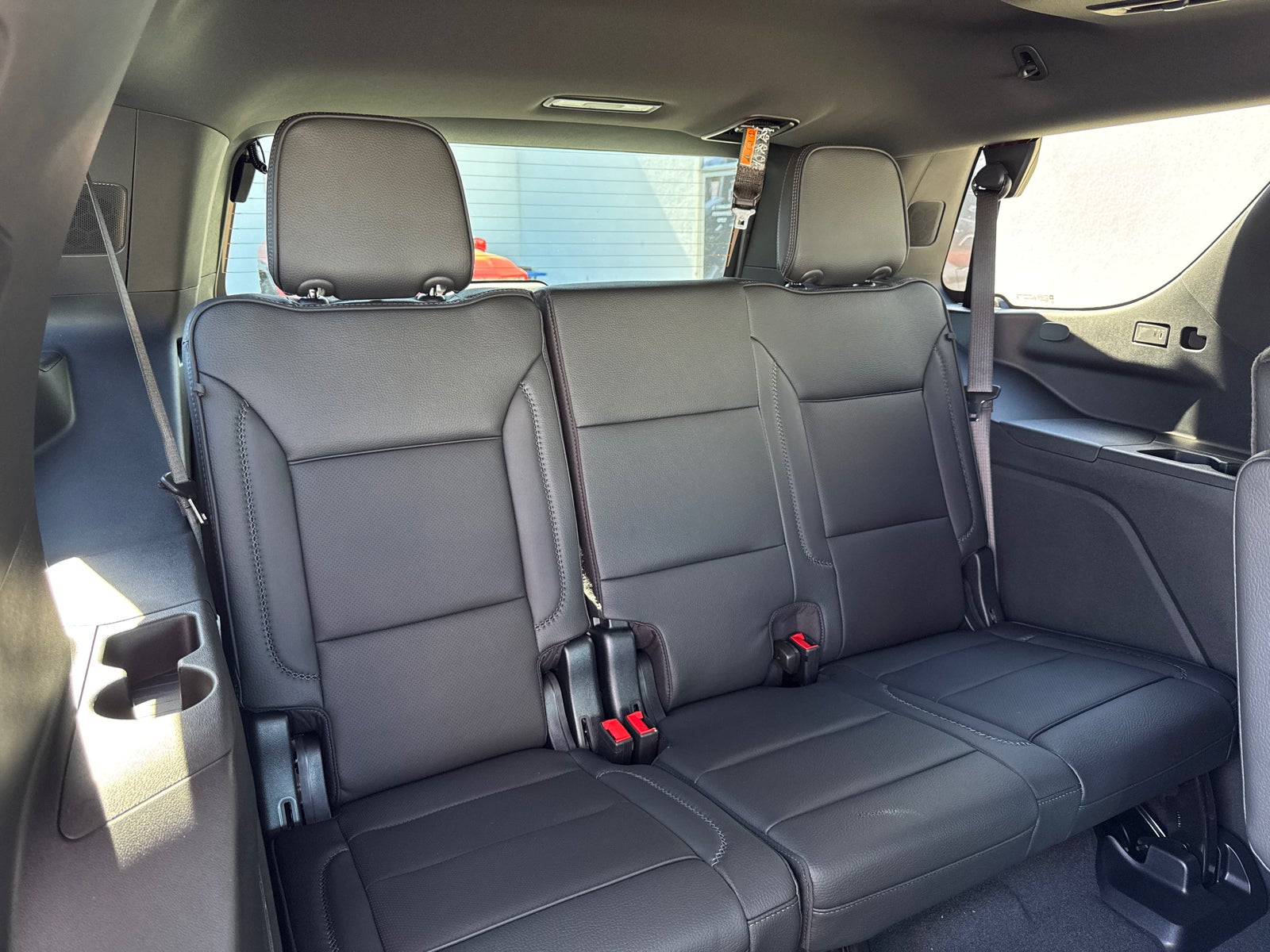 2026 GMC Yukon Denali - Photo 19