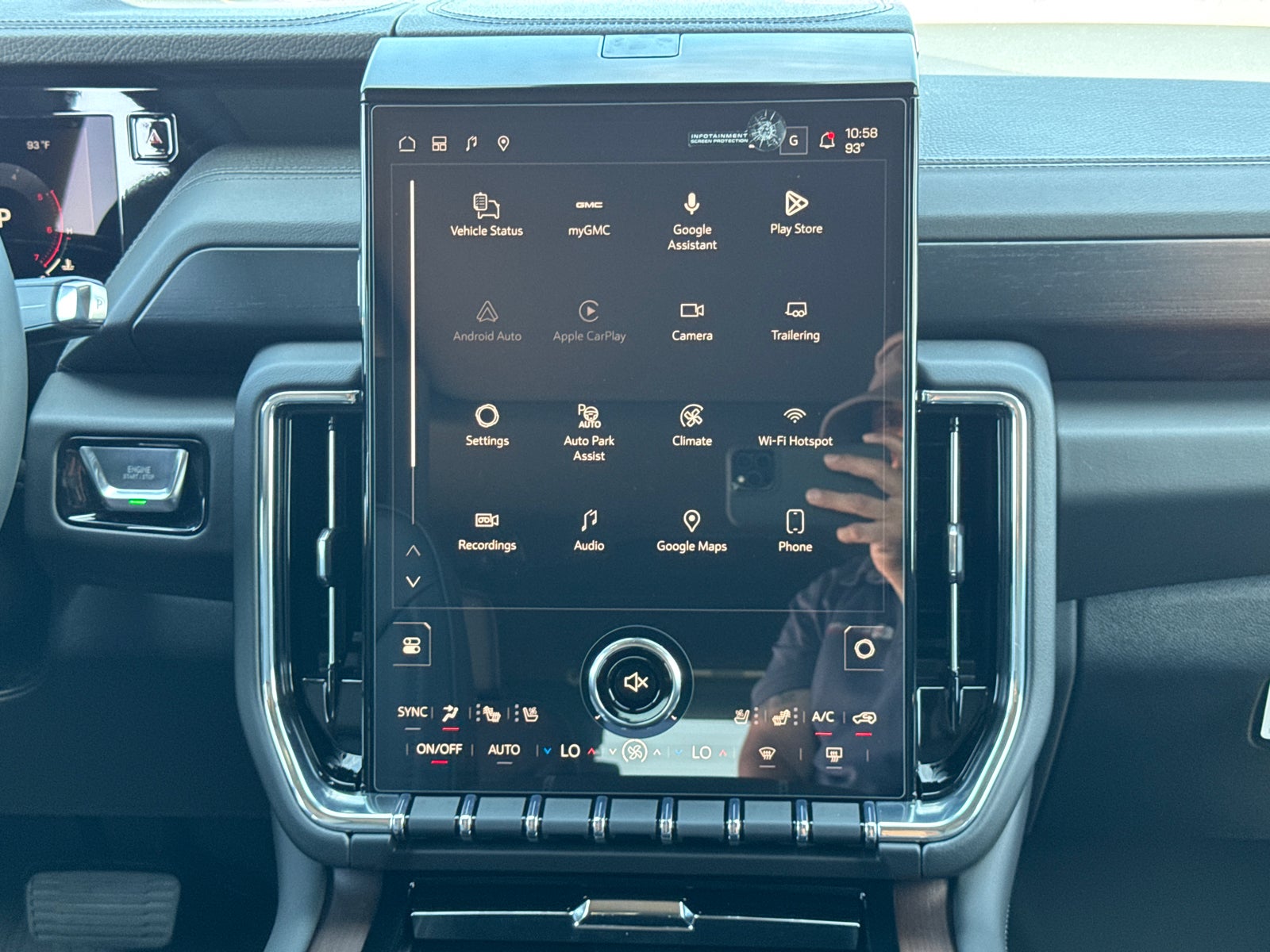 2026 GMC Yukon Denali - Photo 28
