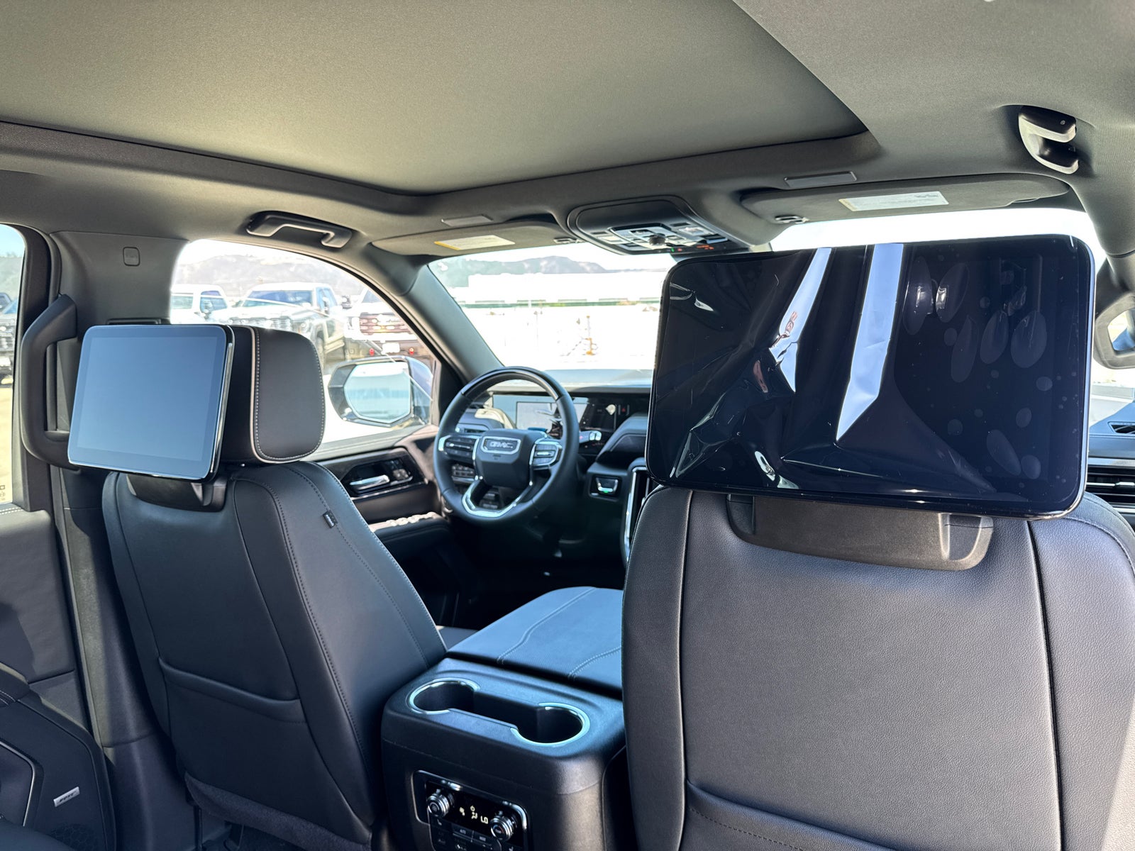 2026 GMC Yukon XL Elevation - Photo 21