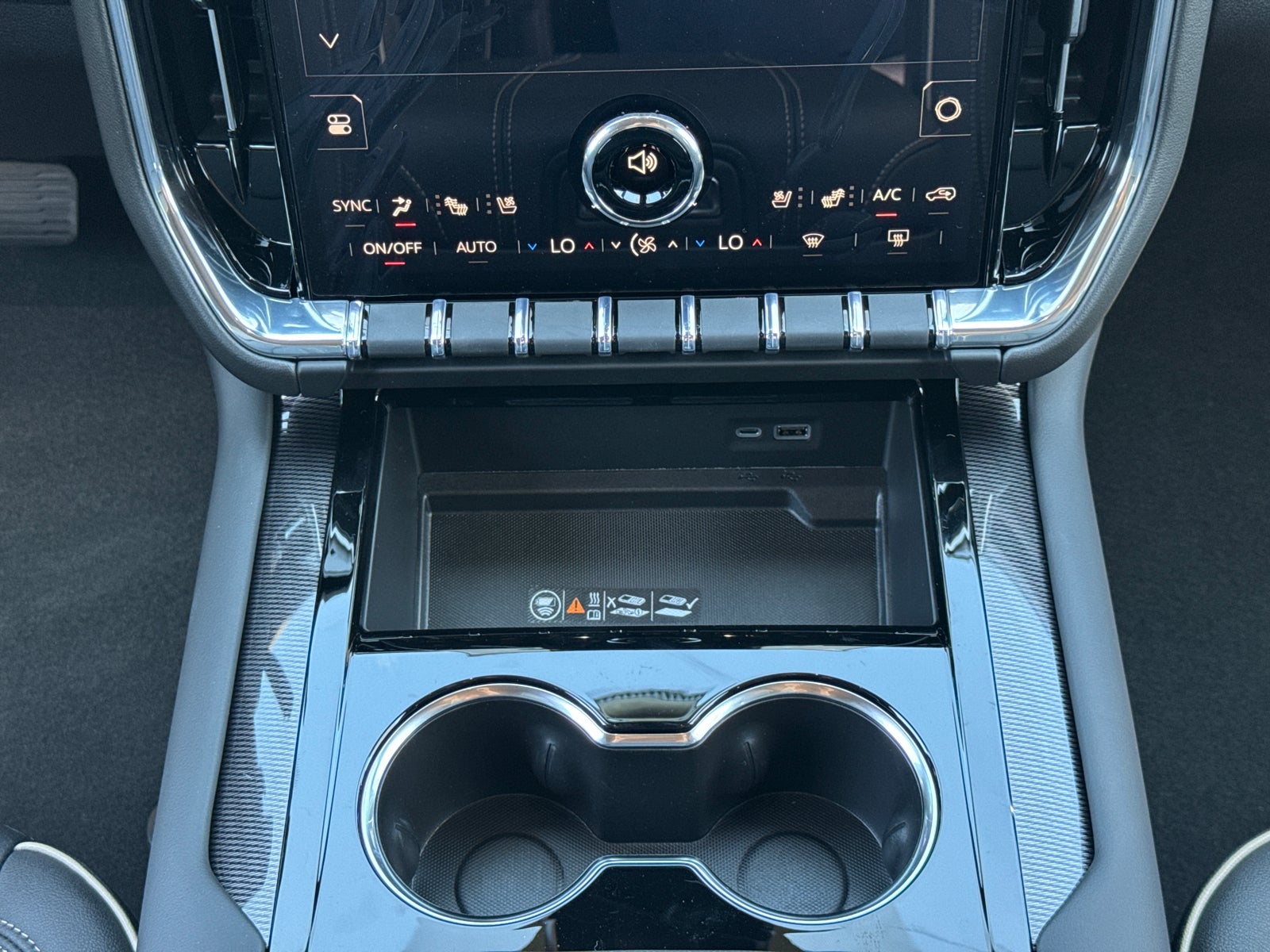 2026 GMC Yukon XL Elevation - Photo 27
