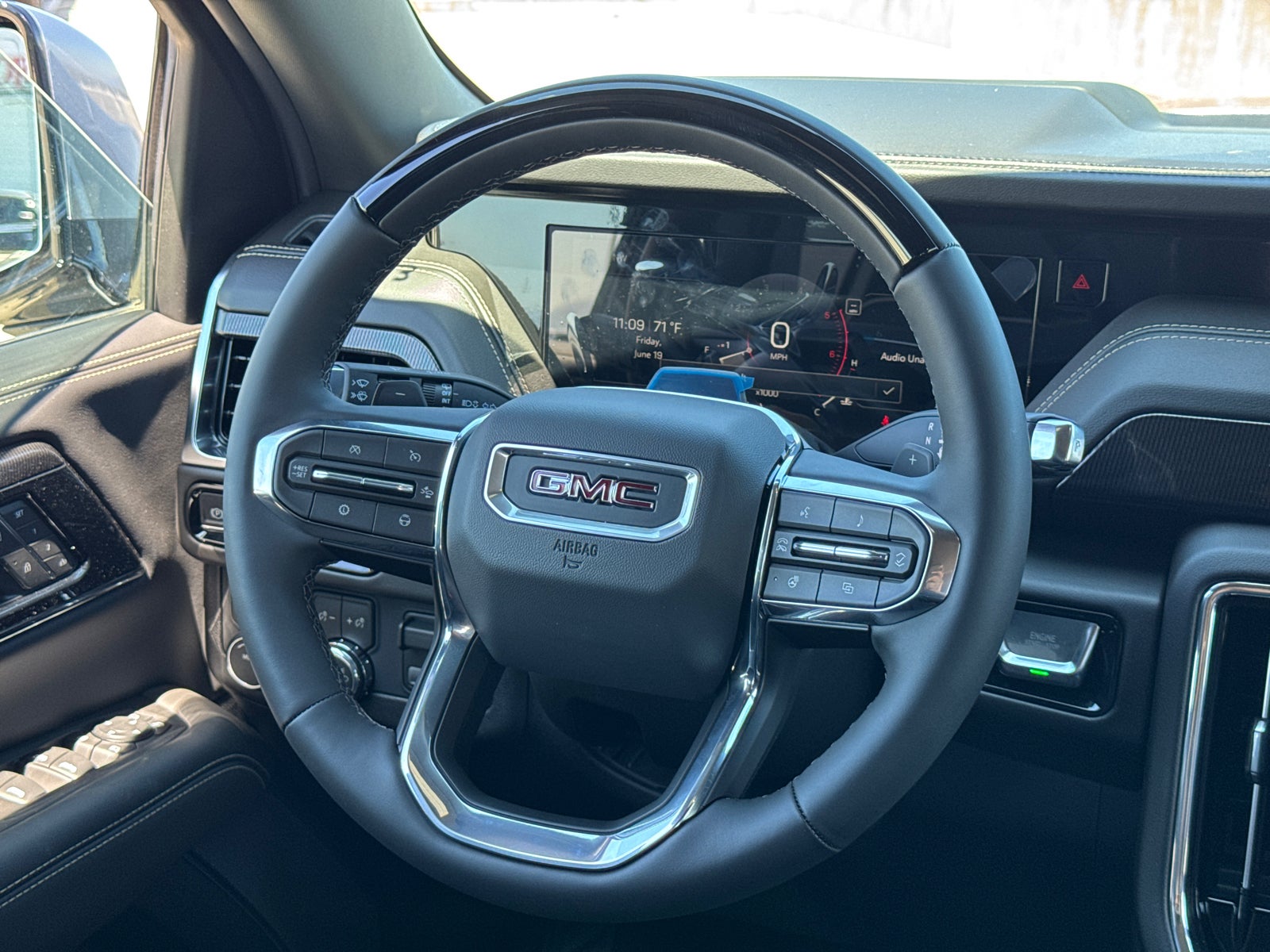 2026 GMC Yukon XL Elevation - Photo 28