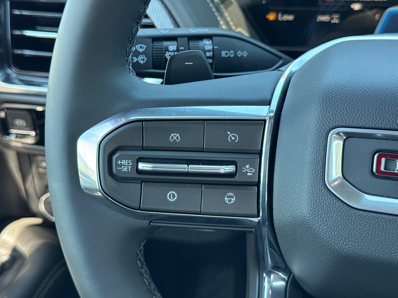 2026 GMC Yukon XL Elevation - Photo 30