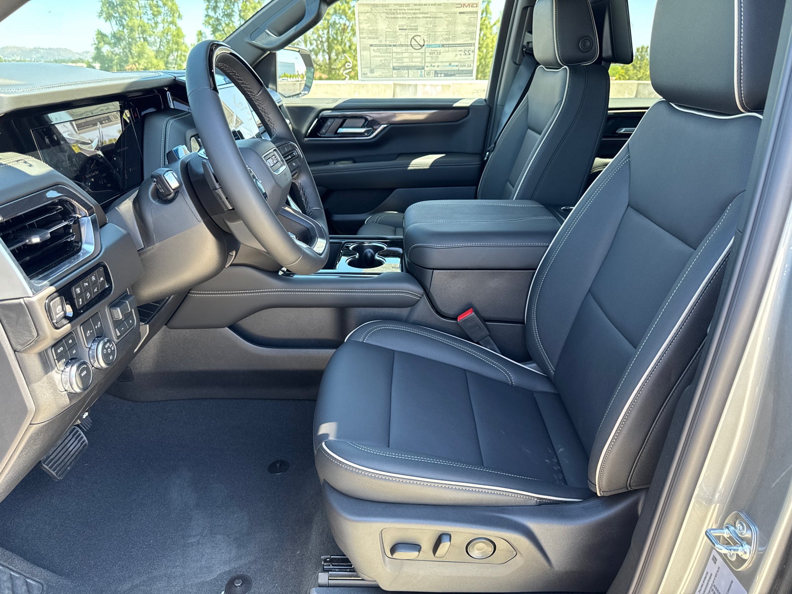 2026 GMC Yukon XL Elevation - Photo 33