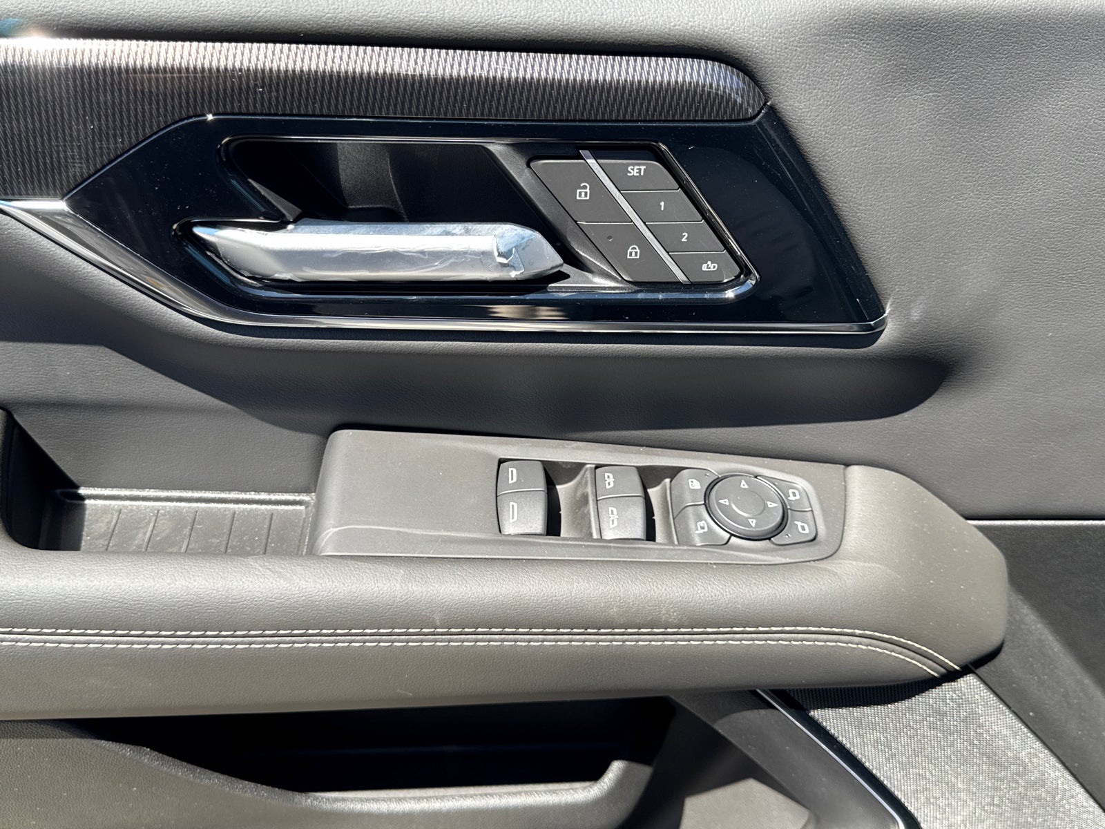 2026 GMC Yukon XL Elevation - Photo 34