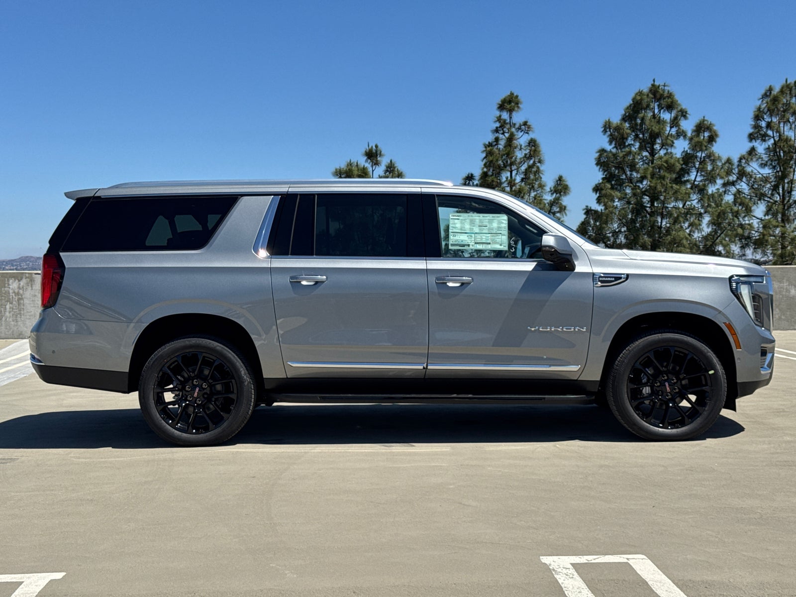 2026 GMC Yukon XL Elevation - Photo 7