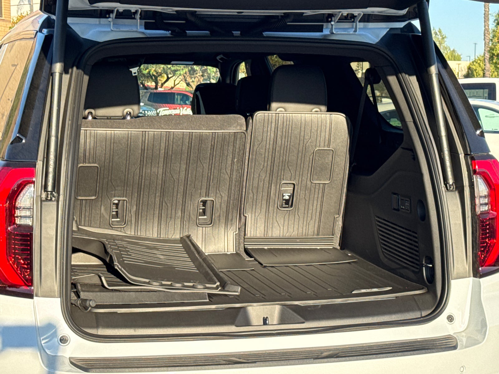 2027 GMC Yukon XL Denali