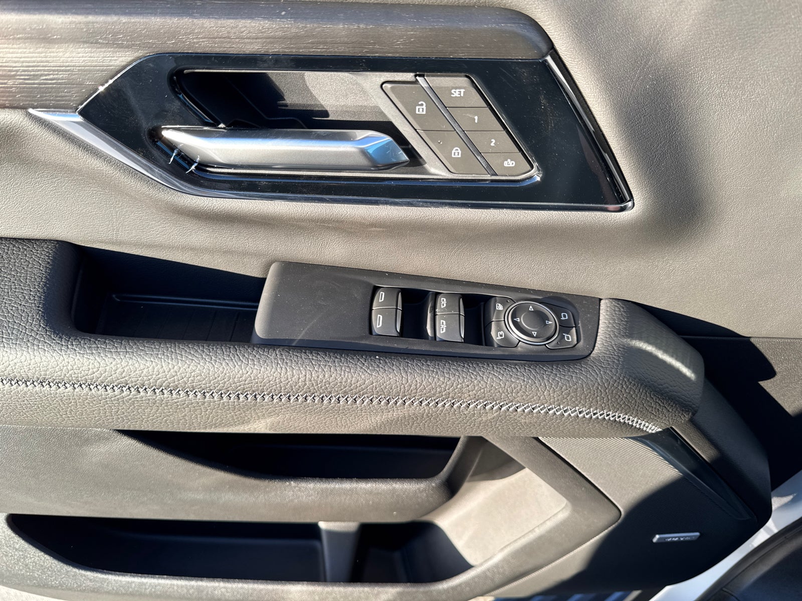 2027 GMC Yukon XL Denali